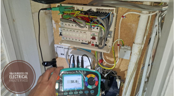 A relatively modern consumer unit. 16th Edition Consumer Unit