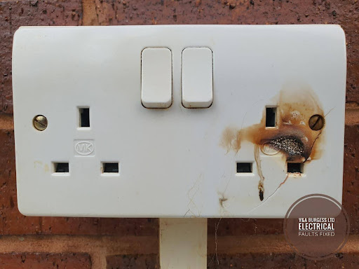 Burnt Socket