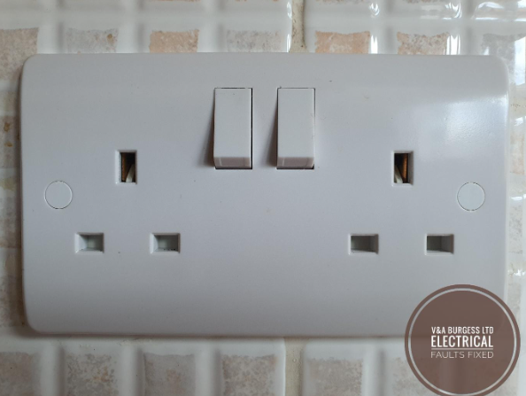 Emergency Electrician in Liverpool May 20th