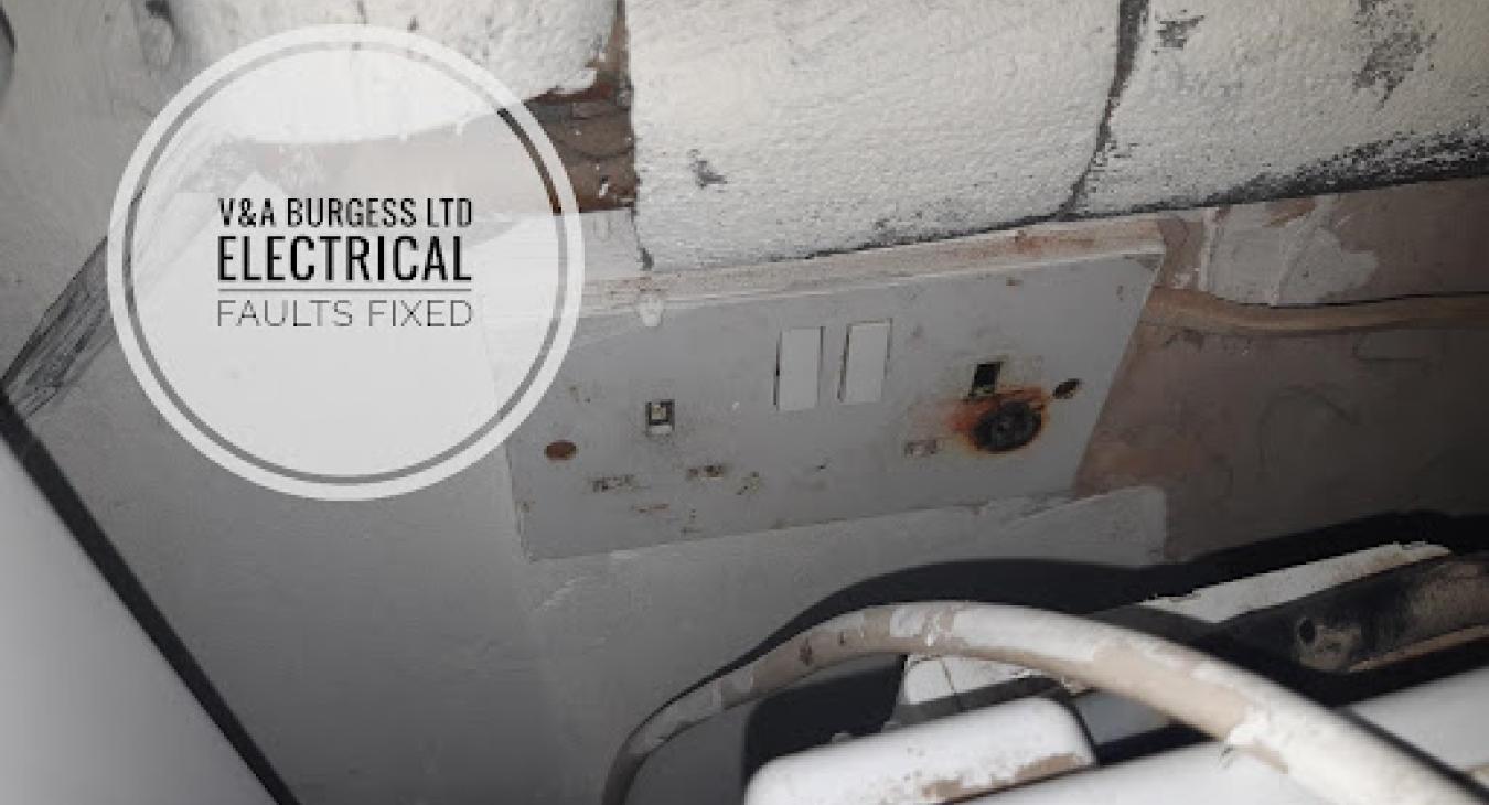 Plug Socket Flashes Electrical Faults Fixed Plug Socket Flashes Electrical Faults Fixed
