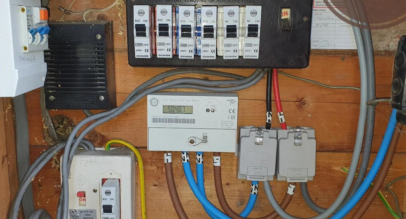 Old Fusebox
