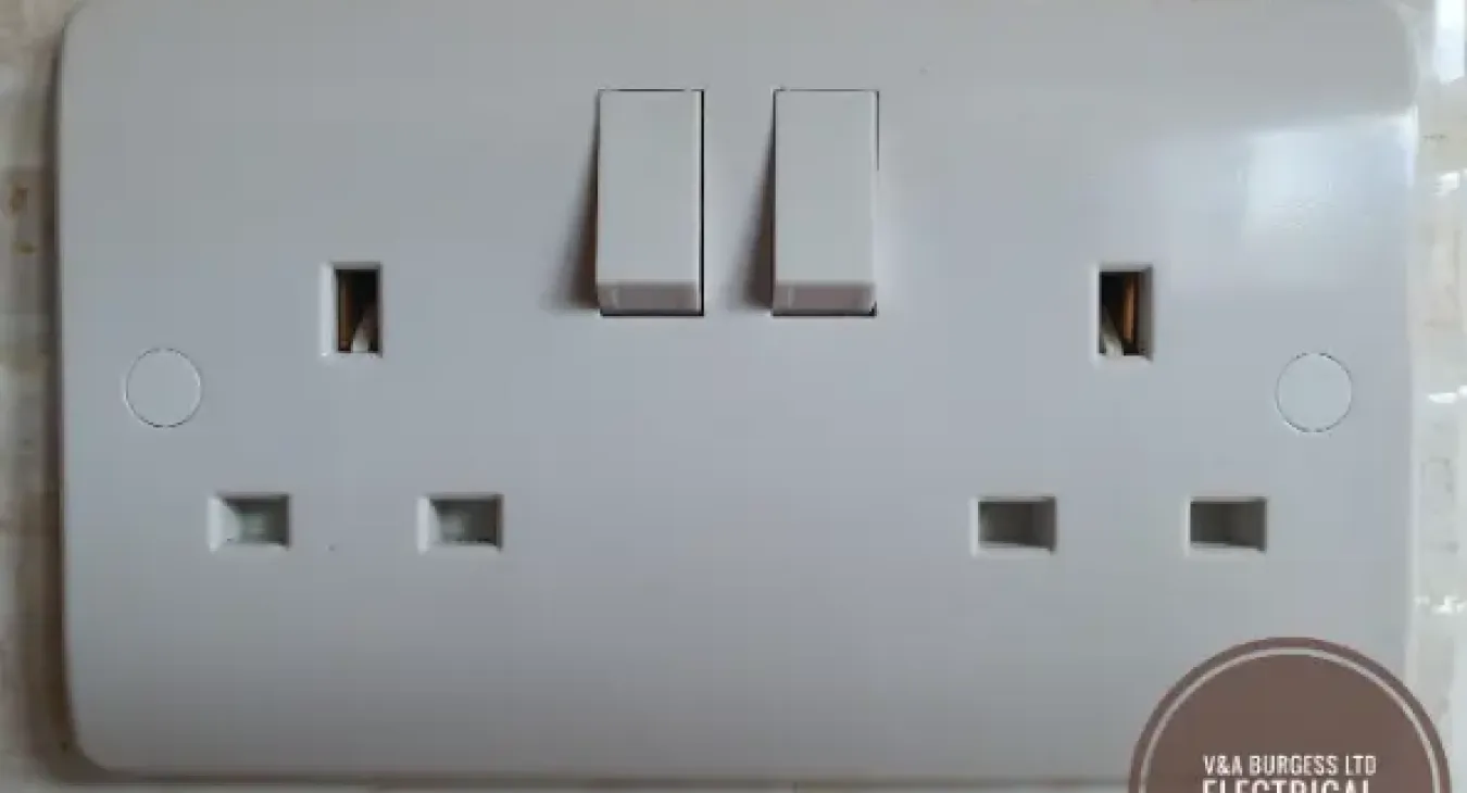 Emergency Electrician in Liverpool May 20th